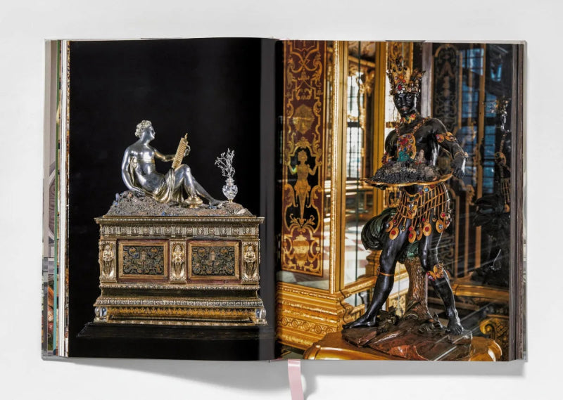 Massimo Listri. Cabinet of Curiosities. XXL